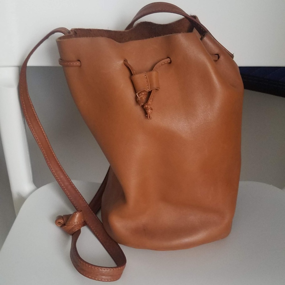 Baggu - leather drawstring bag